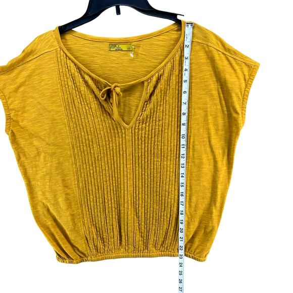 Prana Top Womens XS Mustard Yellow Ocupas Popover Pintuck Organic Athleisure - Picture 7 of 13